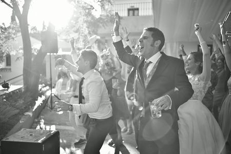 INNOVA Lights 'n' Sound presta servicio en la subcategoría de Djs en Murcia