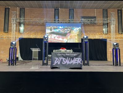 Dj Salmer presta servicio en la subcategoría de Djs en Tarragona