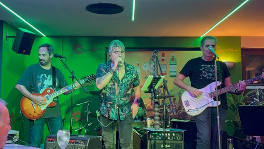 The Mentes presta servicio en la subcategoría de Grupos de Rock y Pop en Sevilla