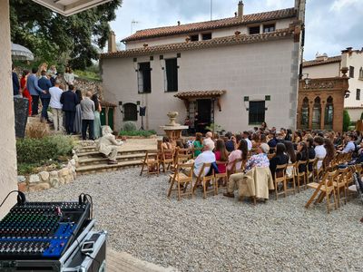 YourPro presta servicio en la subcategoría de Fotomatón y Photocall en Barcelona