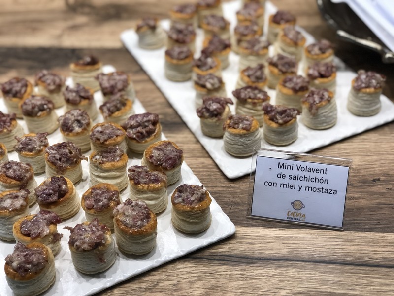 Cocina Central presta servicio en la subcategoría de  en 