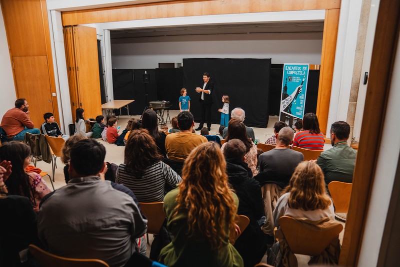 Magia en la Manga presta servicio en la subcategoría de  en 