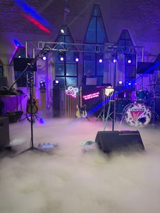 Dj Tites & company presta servicio en la subcategoría de Djs en Tarragona