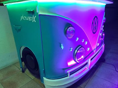 CUBIX Audio presta servicio en la subcategoría de Equipos de sonido en Murcia