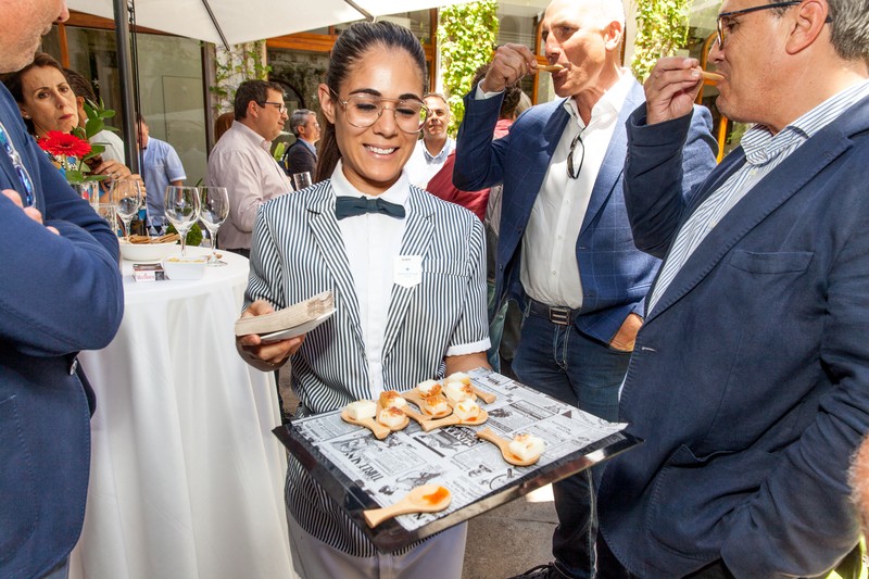 Jose Luis Mendez Fernandez FOTÓGRAFO presta servicio en la subcategoría de  en 