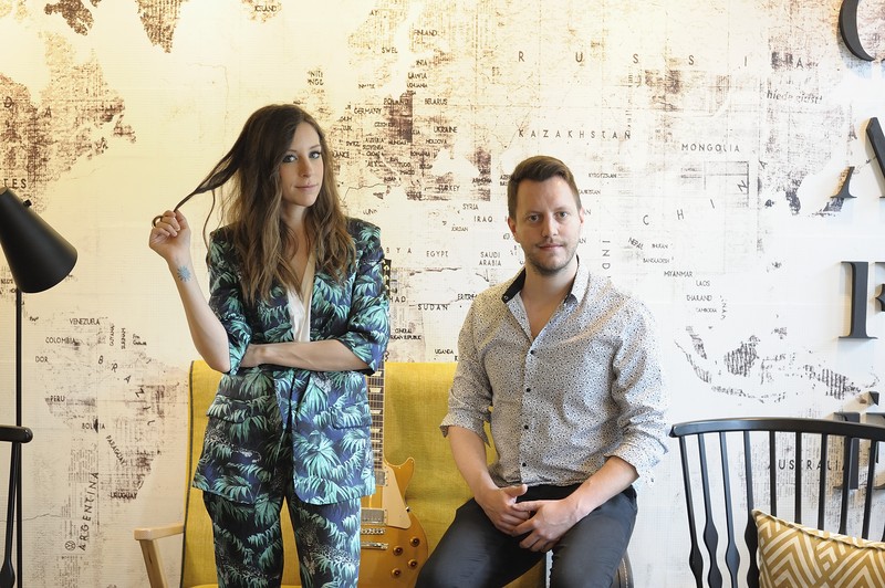 Dúo Marla Sloan presta servicio en la subcategoría de  en 