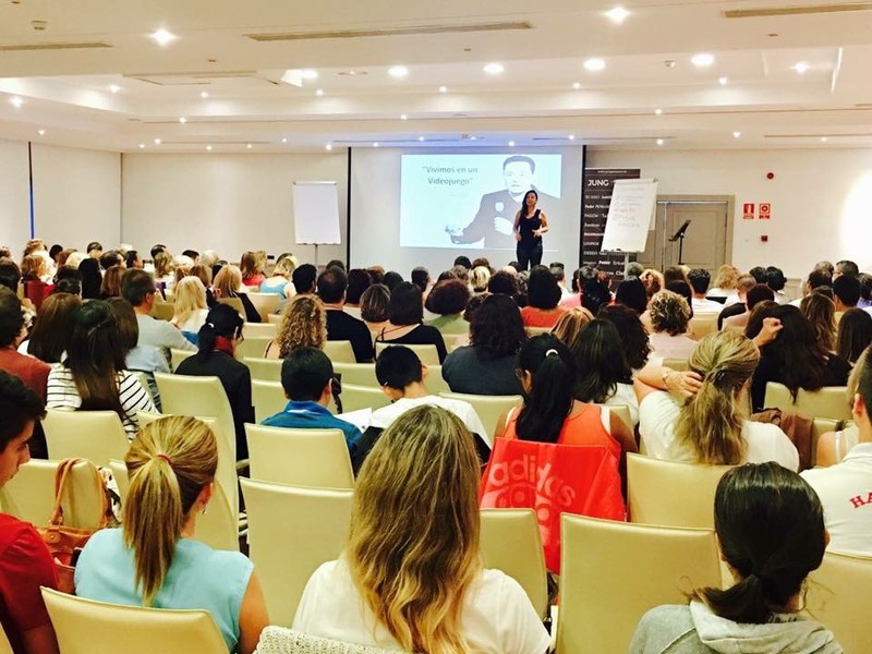 Luxury Training presta servicio en la subcategoría de  en 