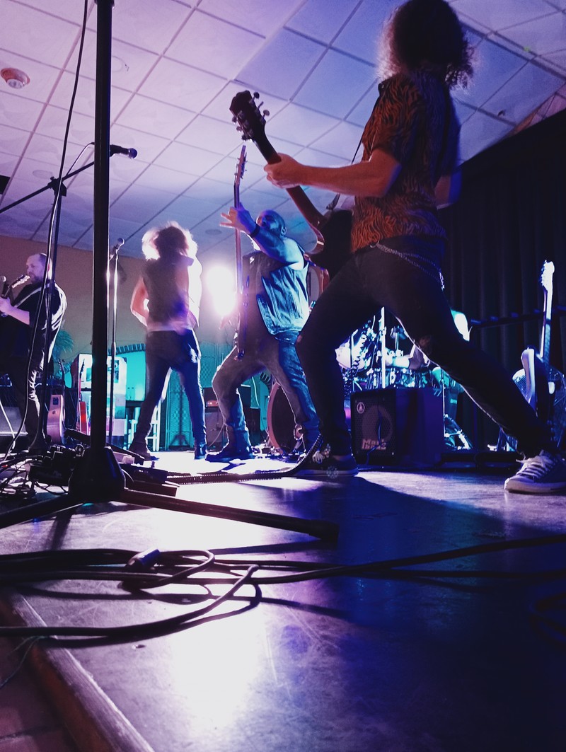 DaleVoz alquiler de sonido y animación de eventos presta servicio en la subcategoría de  en 