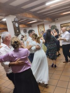 DJ en Tenerife EDUARDO SANCHEZ presta servicio en la subcategoría de Djs en Santa Cruz de Tenerife