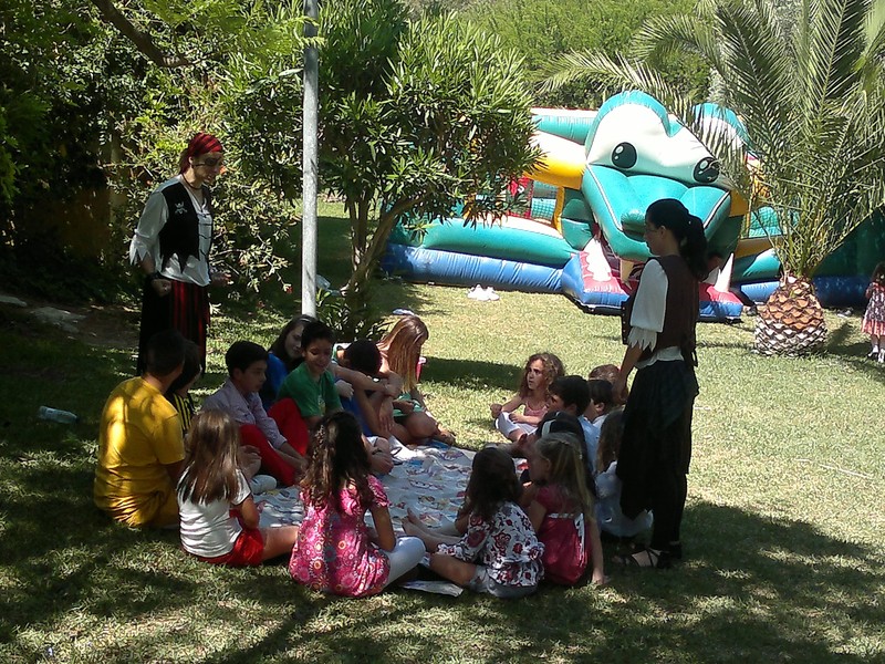 IlusioNando Música Animación presta servicio en la subcategoría de  en 