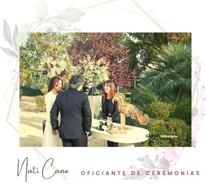 Nati Cano Oficiante de Ceremonias Las Bodas de Nati presta servicio en la subcategoría de  en 