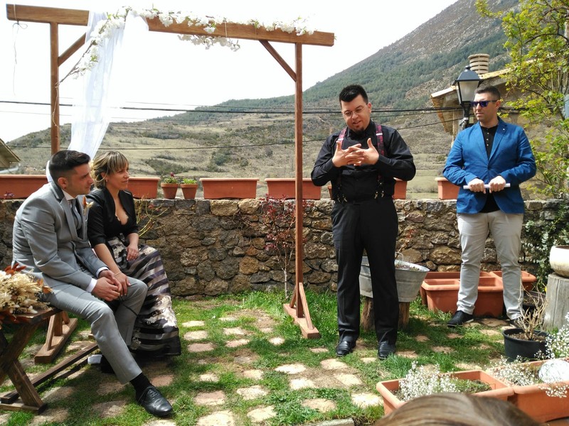 Sentiment Casaments Catalunya y Valencia presta servicio en la subcategoría de  en 