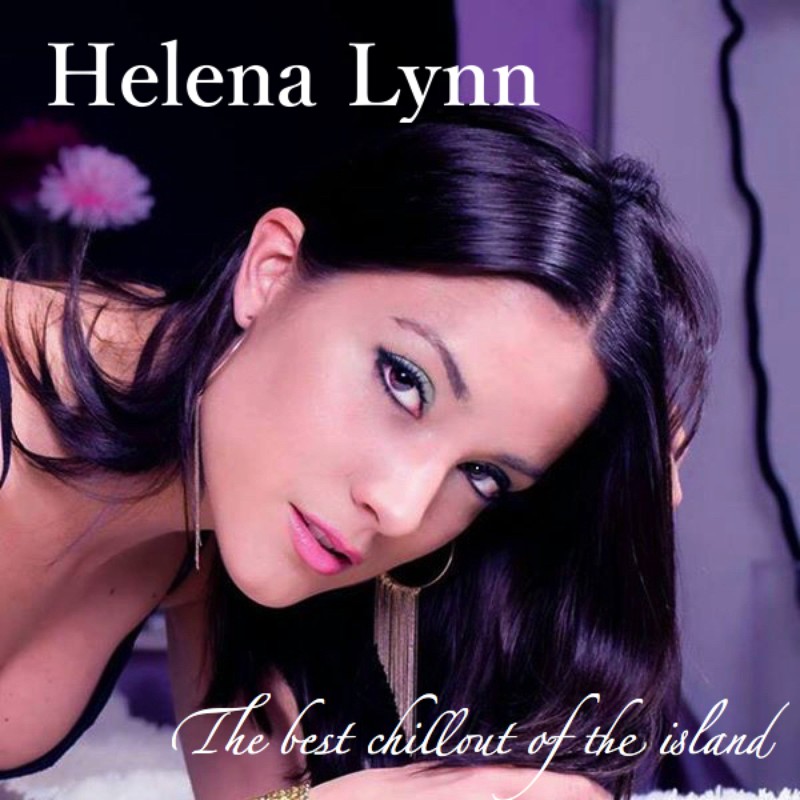 Helena Lynn presta servicio en la subcategoría de  en 