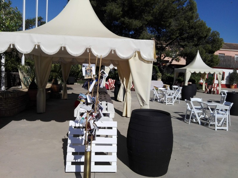 Catering Sarymar presta servicio en la subcategoría de  en 