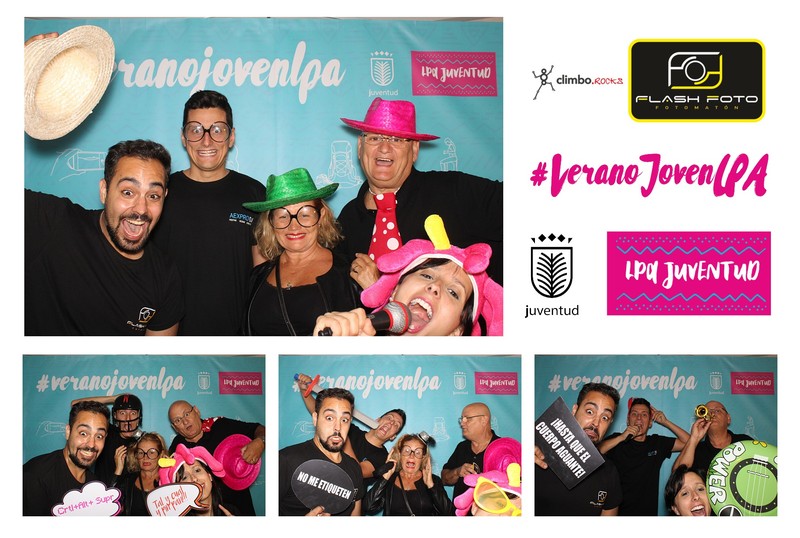 Flash Foto Fotomatón presta servicio en la subcategoría de  en 