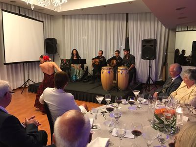 Taracea presta servicio en la subcategoría de Flamenco y Coros Rocieros en Alicante