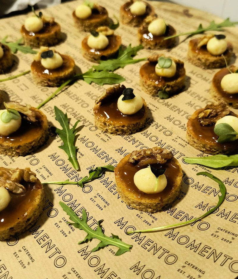 Momento Andaluz Catering presta servicio en la subcategoría de  en 