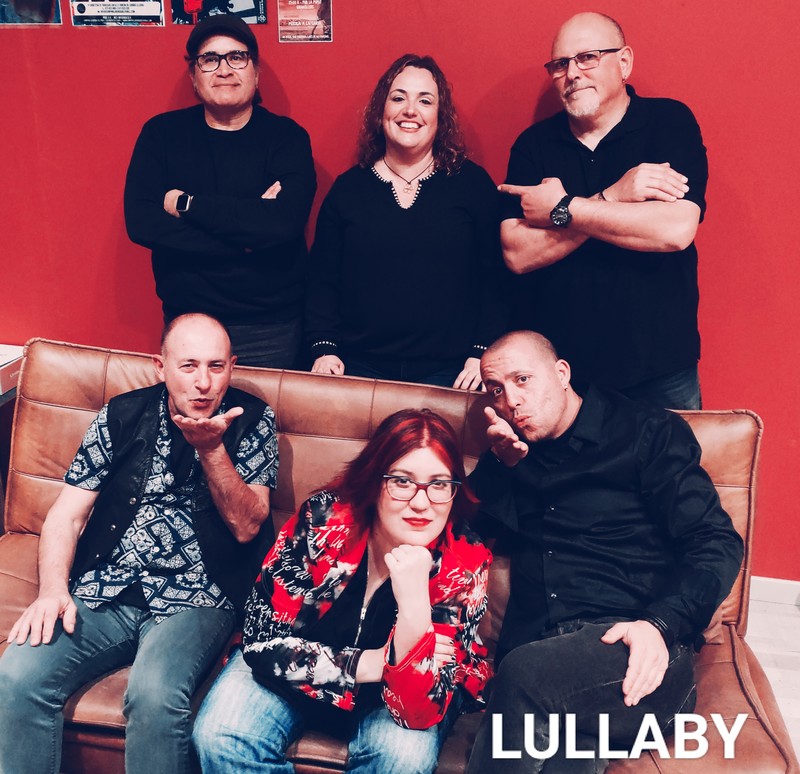 Lullaby - Banda de versiones Pop/Rock presta servicio en la subcategoría de  en 