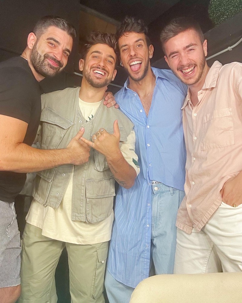 PARAÍSO 33 presta servicio en la subcategoría de  en 