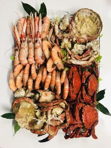 Xantares Catering presta servicio en la subcategoría de Catering en A Coruña