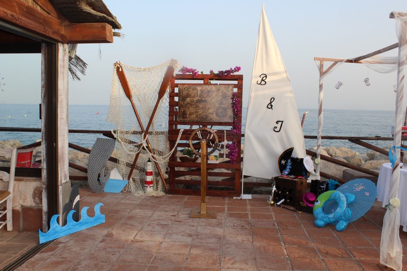 VIVE TU SUEÑO EVENTOS presta servicio en la subcategoría de  en 