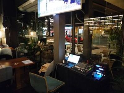 Alquilerkaraoke.net presta servicio en la subcategoría de Alquiler de Karaoke en Madrid