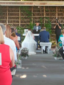 Dream Rituals presta servicio en la subcategoría de Maestros de Ceremonias, Oficiantes y Presentadores en Valencia