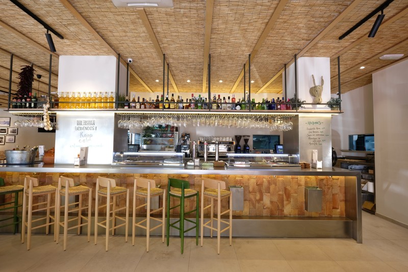 Bar Mistela presta servicio en la subcategoría de  en 