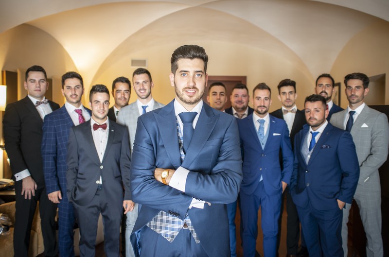 Repor Bodas presta servicio en la subcategoría de  en 