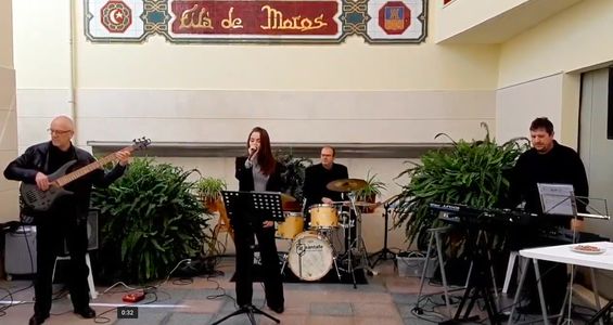 FUN JAZZ PROJECT presta servicio en la subcategoría de Grupos de Jazz en Valencia