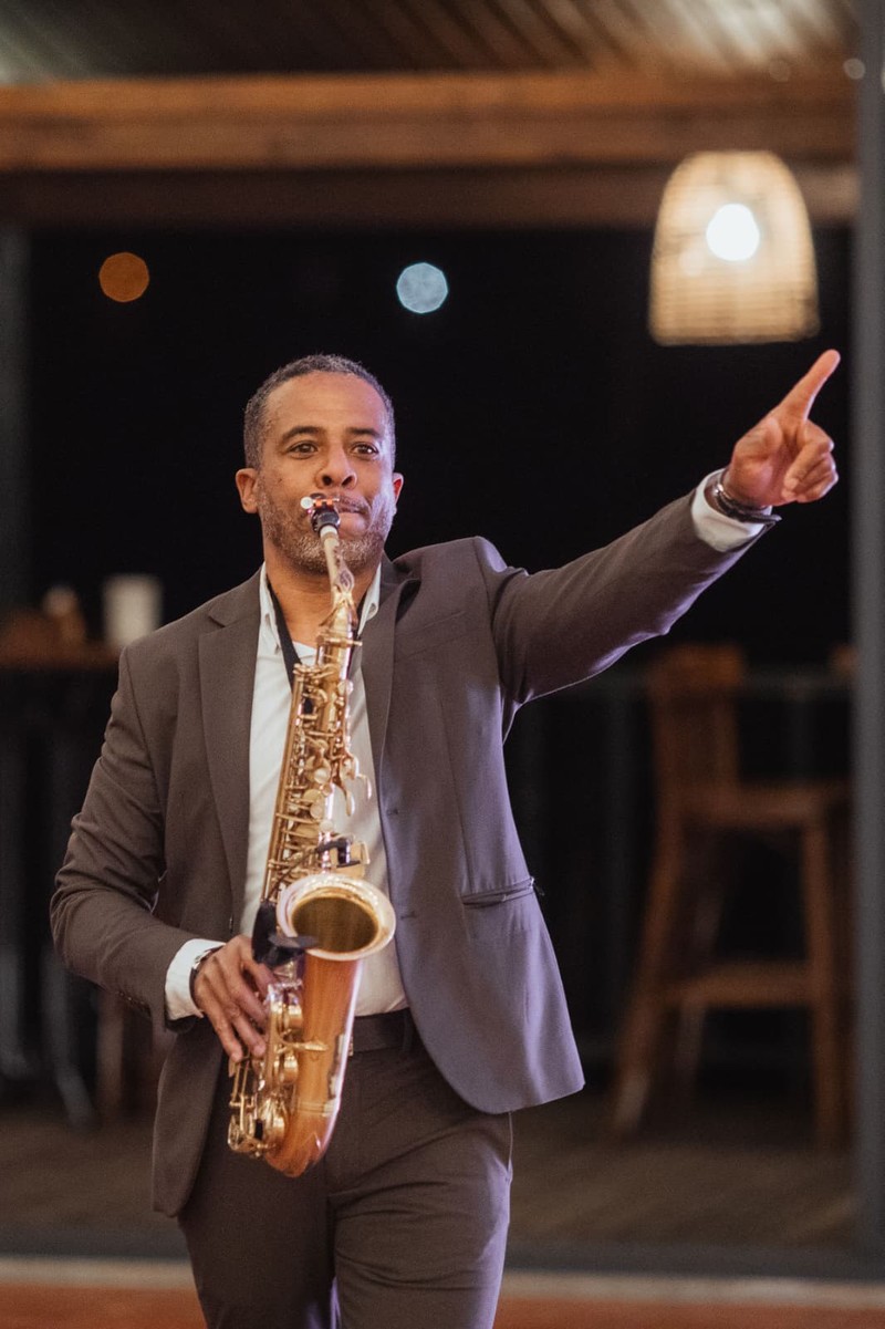 Yeisimusic  presta servicio en la subcategoría de  en 