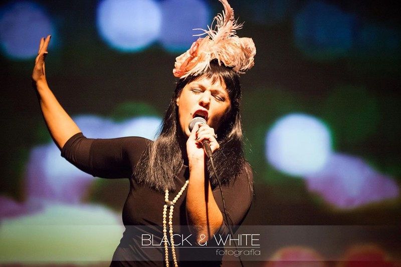 Fernanda Blainq cantante presta servicio en la subcategoría de  en 