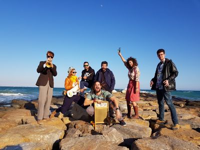 Pool Jazz presta servicio en la subcategoría de Grupos de Jazz en Valencia