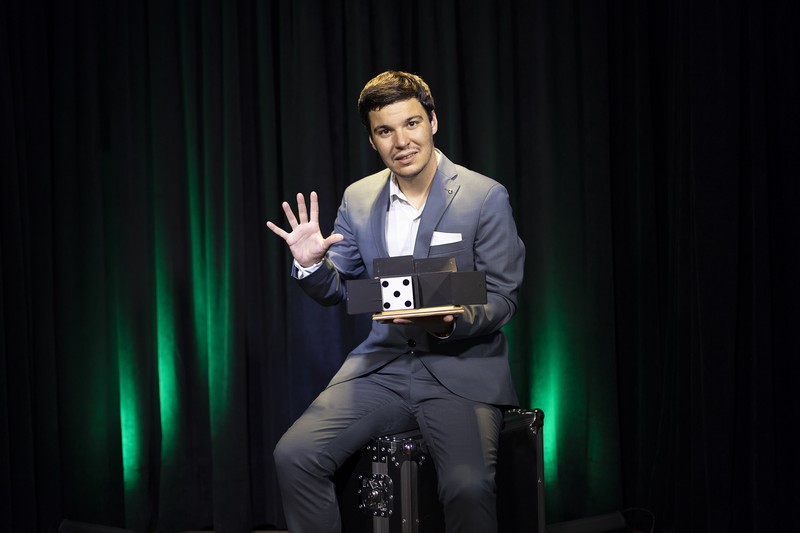 Magia en la Manga presta servicio en la subcategoría de  en 