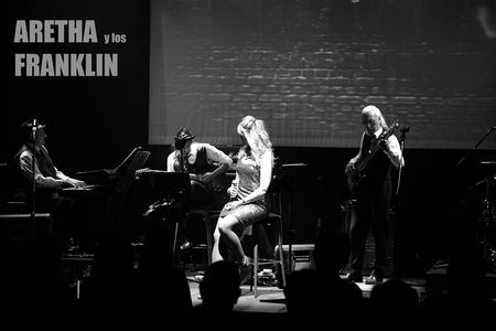 ARETHA Y LOS FRANKLIN presta servicio en la subcategoría de Grupos de Jazz en Alicante