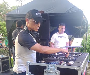 Baenfair presta servicio en la subcategoría de Djs en Valencia