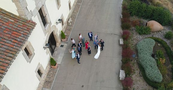 Kea Soluciones Aéreas presta servicio en la subcategoría de Video y fotografía con drones en Madrid