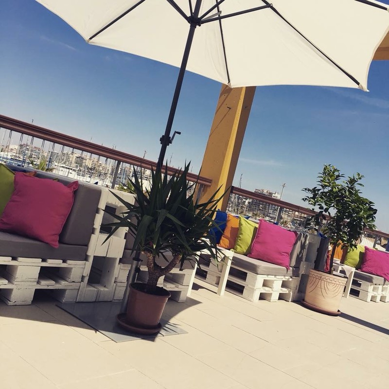 Les Planches presta servicio en la subcategoría de  en 