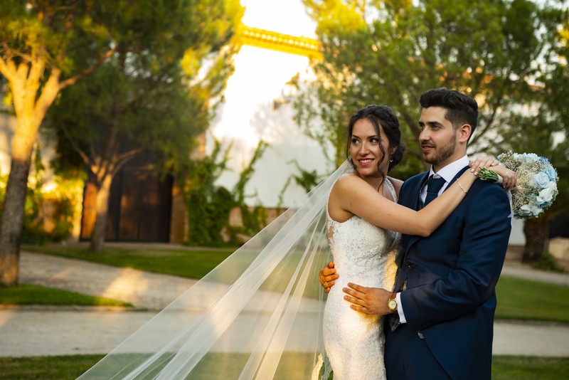 Repor Bodas presta servicio en la subcategoría de  en 