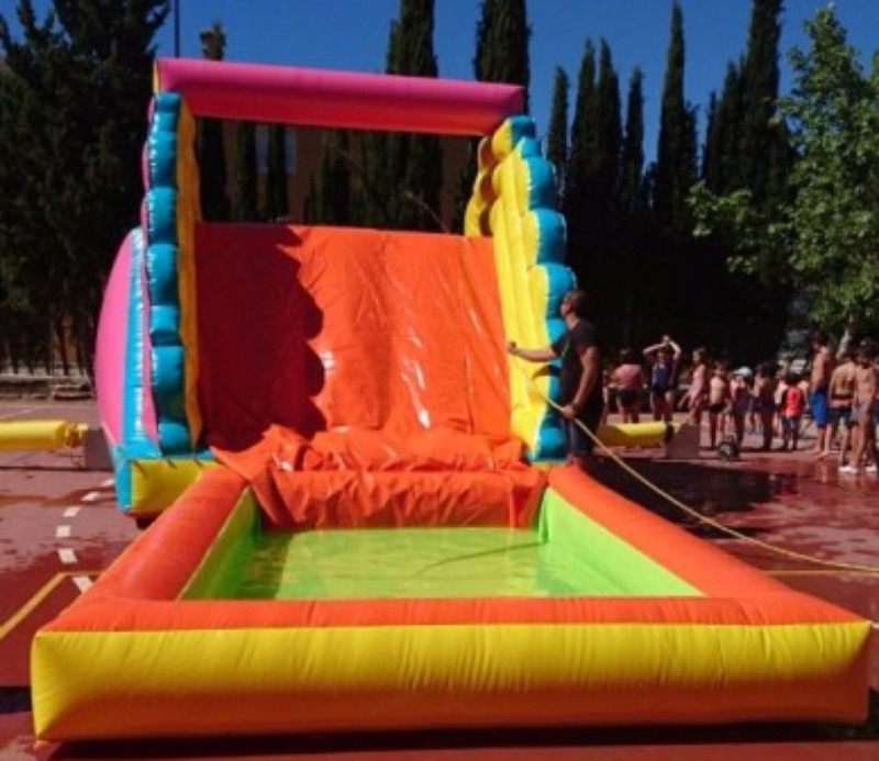 El Duendecillo Saltarín presta servicio en la subcategoría de  en 