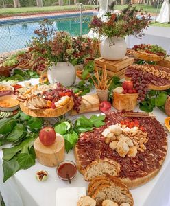 Essence Events presta servicio en la subcategoría de Agencias de eventos en Madrid