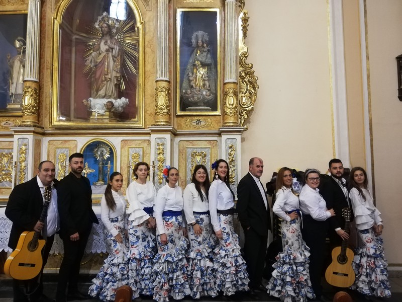 Coro rociero "Flor de Romero" presta servicio en la subcategoría de  en 