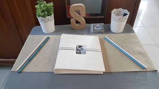 Selfi Fotomaton presta servicio en la subcategoría de Fotomatón y Photocall en A Coruña