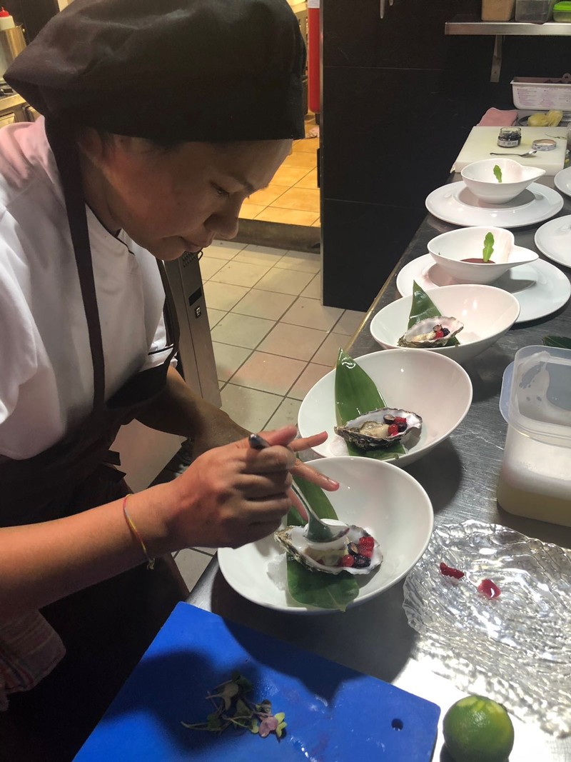 CHEF KARIN presta servicio en la subcategoría de  en 