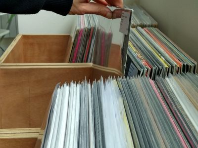 Baffle DJs - Escuela de DJs de Bilbao presta servicio en la subcategoría de Djs en Vizcaya