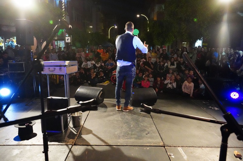 Mago Nil presta servicio en la subcategoría de  en 