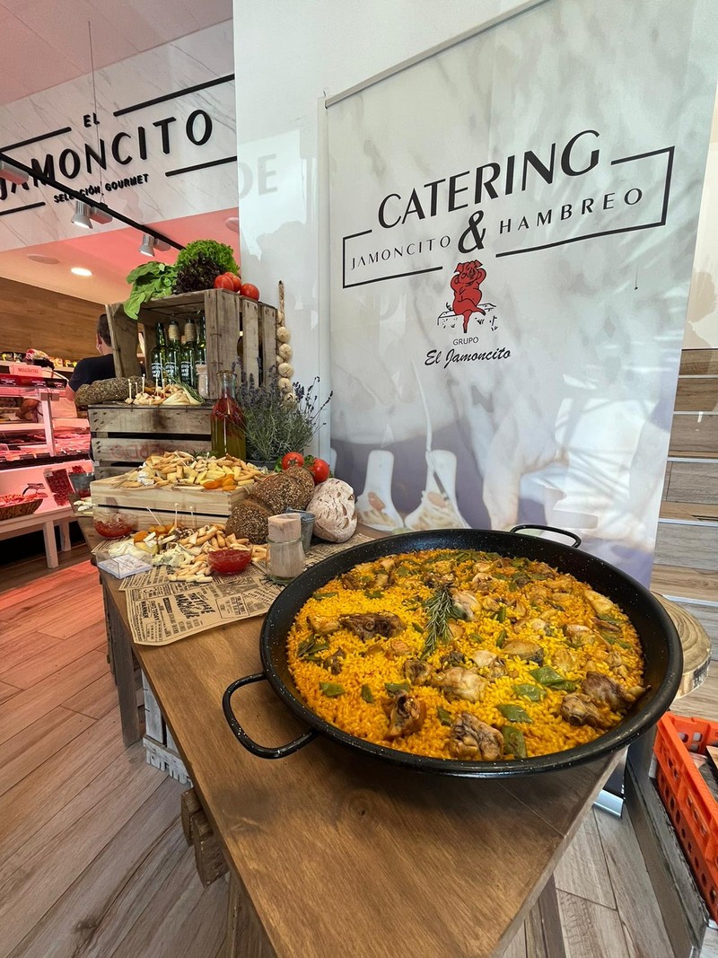 Catering El Jamoncito&Hambreo presta servicio en la subcategoría de  en 