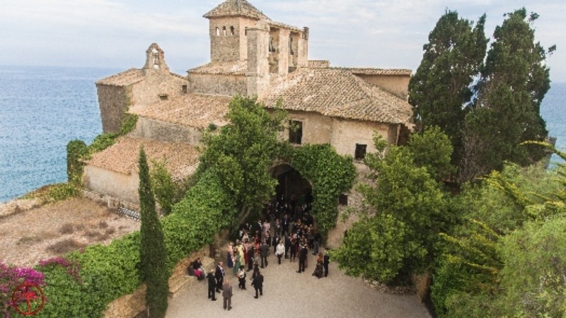 FlyEquant presta servicio en la subcategoría de  en 