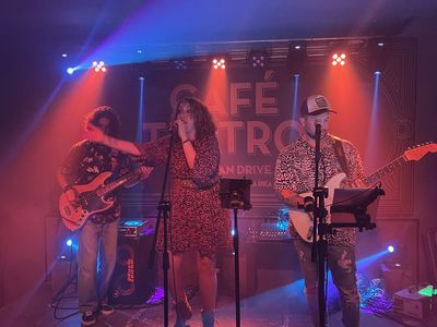 Black Soul presta servicio en la subcategoría de Grupos de Rock y Pop en Málaga