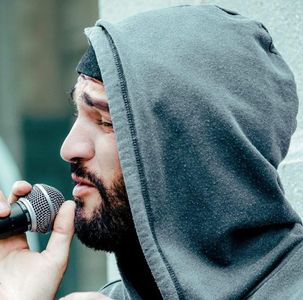 Andru Chappelle presta servicio en la subcategoría de Orquestas, cantantes y grupos en Barcelona